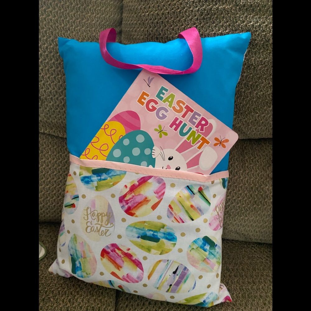 🆕 Easter Travel Pillow